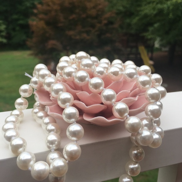 Faux Pearls - Picture 2 of 5